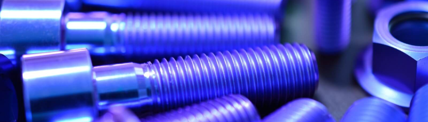 The Complete Guide to Titanium Surface Finishing: From Sandblasting and Pickling to Anodizing