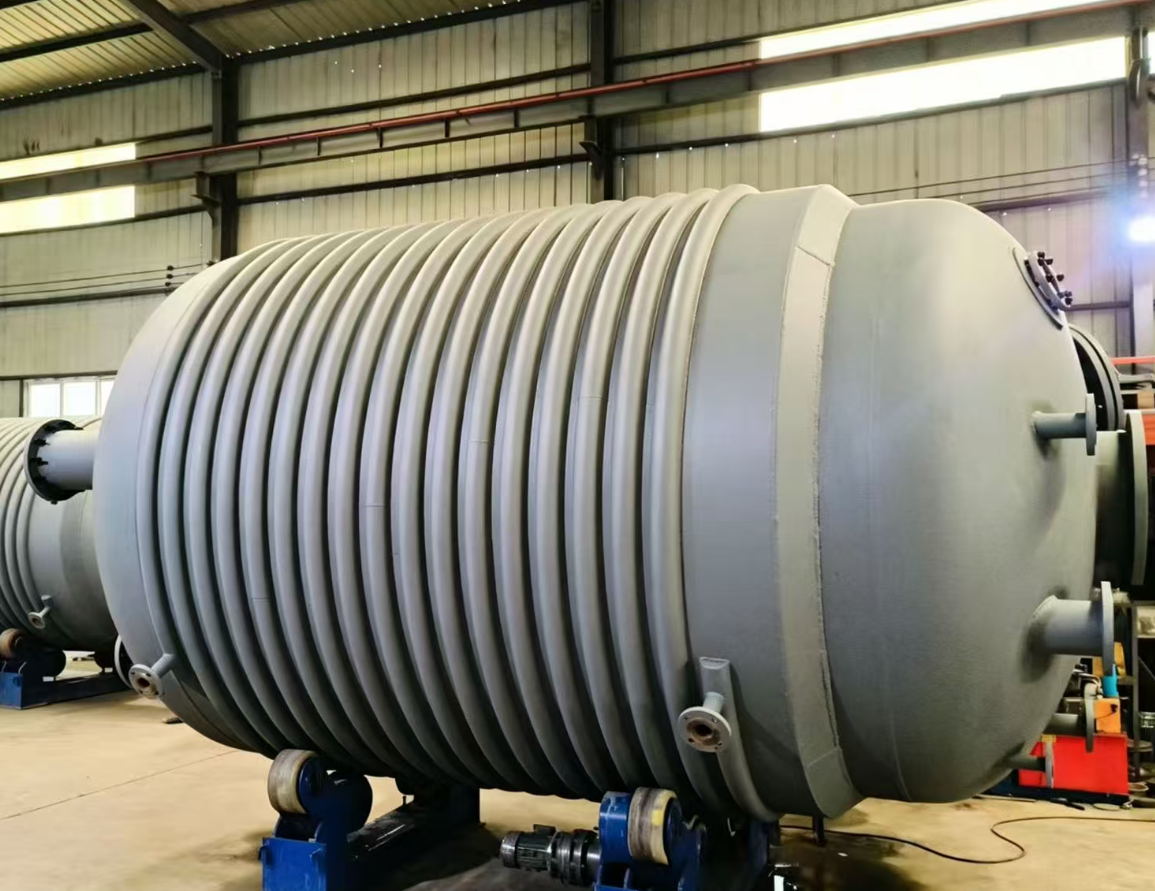 Corrosion Resistant Titanium Pressure Vessel Reactor for Chemical Processing Plant